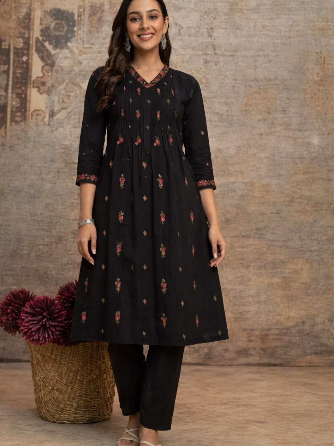 Black Mul Cotton Anarkali Set with Floral Embroidery – Festive Wear