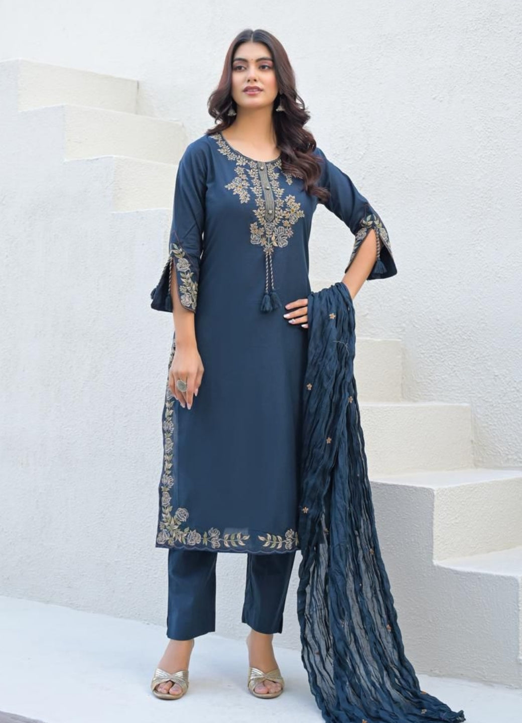 Navy Blue Cotton Suit Set with Embroidered Floral Motifs