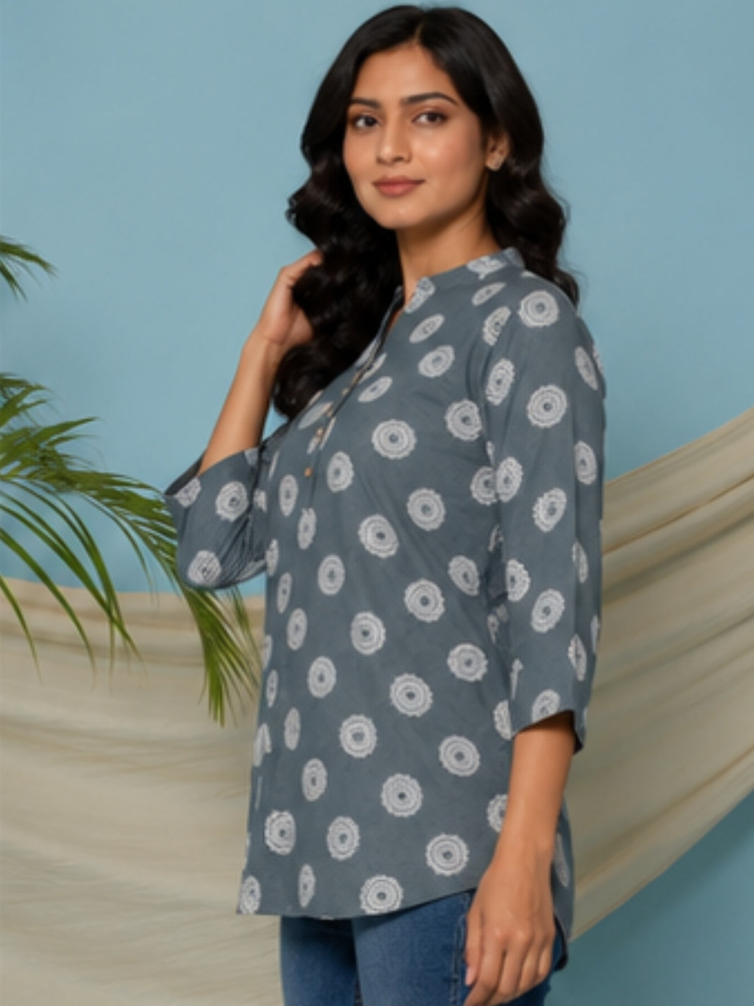 Black Soft Cotton Printed Top – Casual & Office Wear