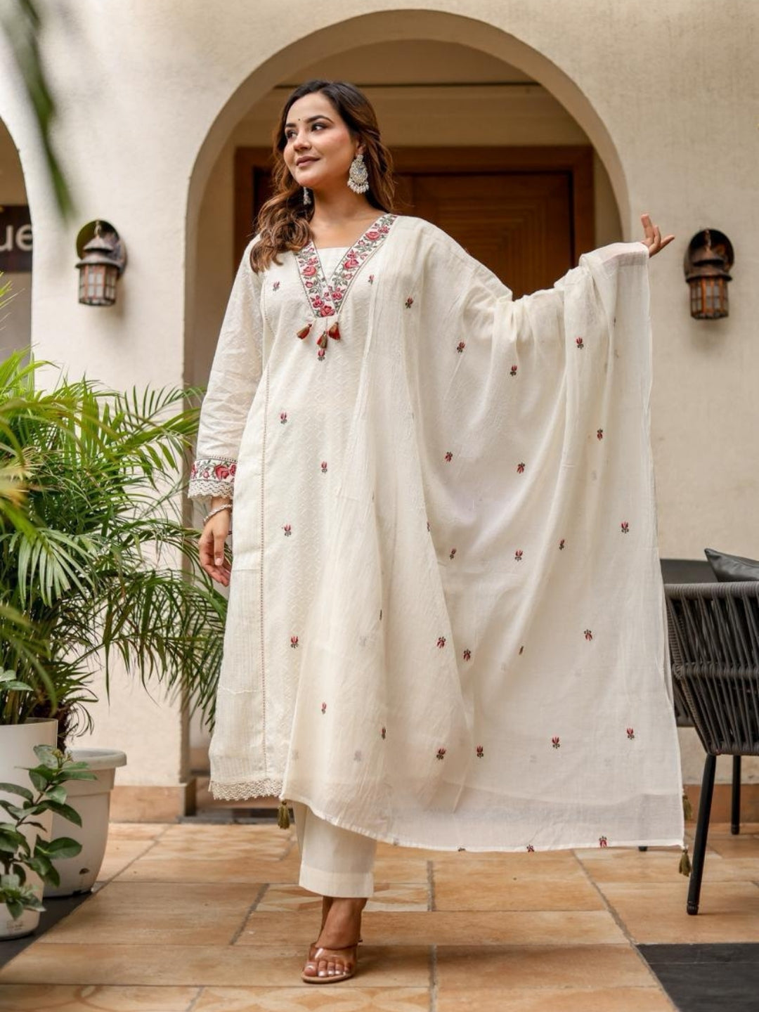 Off White Cotton Kurta Set with Red Embroidery and Dupatta – Ethnic Wear