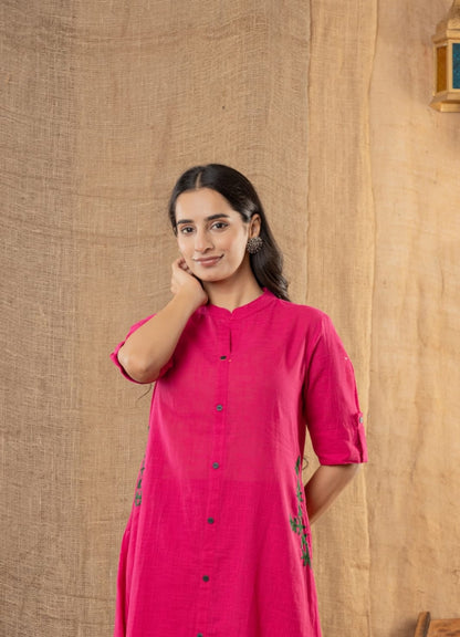 Magenta Cotton Slub Kurta Set with Grey Floral Embroidery