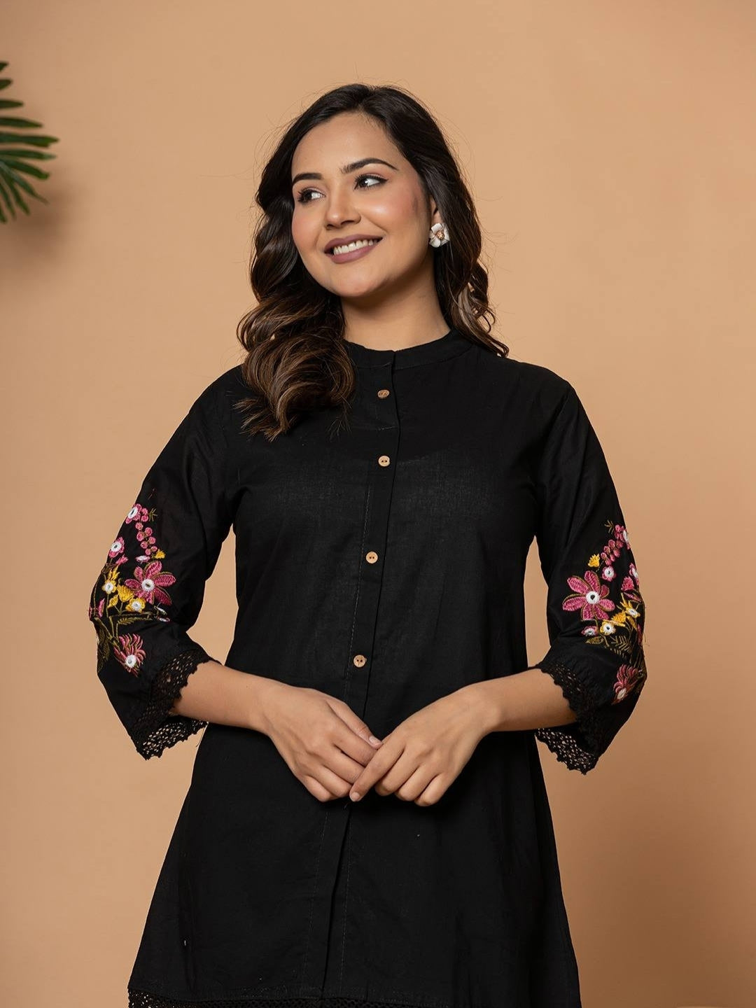 Black Pure Cotton Kurta Pant Set with Floral Embroidery