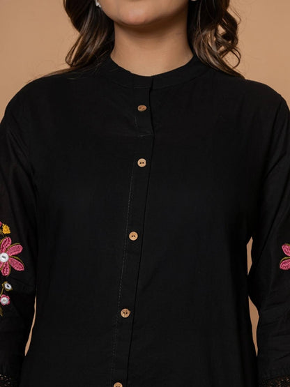 Black Pure Cotton Kurta Pant Set with Floral Embroidery