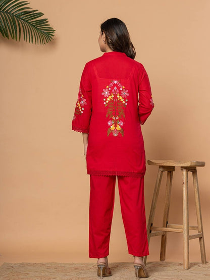 Rani Pink Pure Cotton Kurta Pant Set with Floral Embroidery