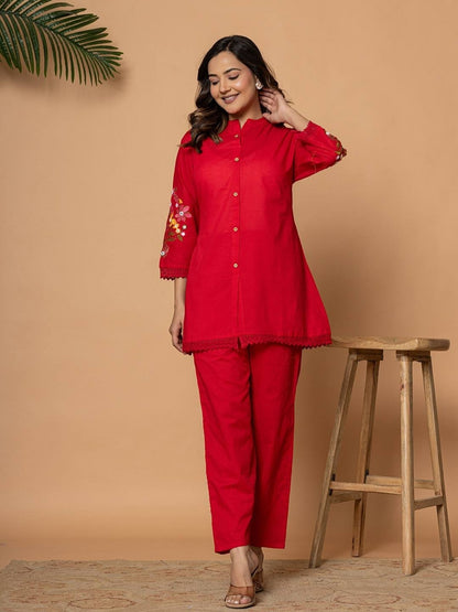Rani Pink Pure Cotton Kurta Pant Set with Floral Embroidery
