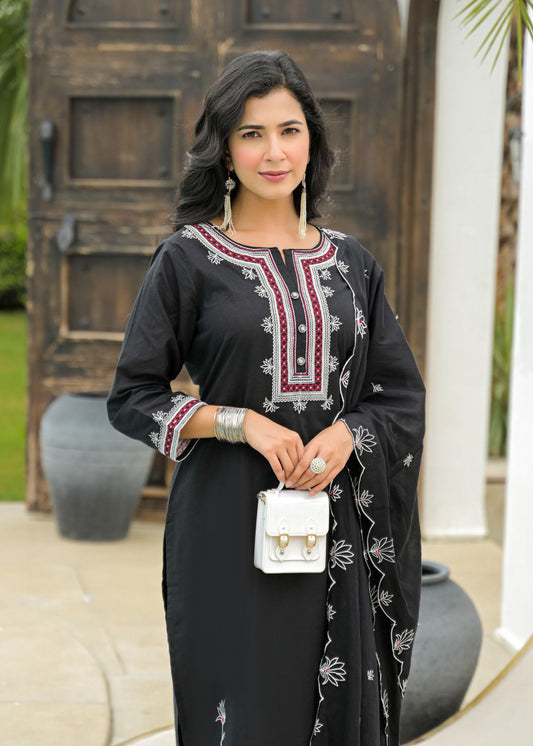 Black Cotton Embroidered Suit Set with Contrast Detailing – Elegant Daily & Festive Wear