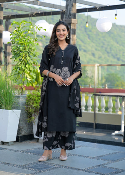 Black Cotton Suit Set with Aplique Work – Elegant Daily Wear