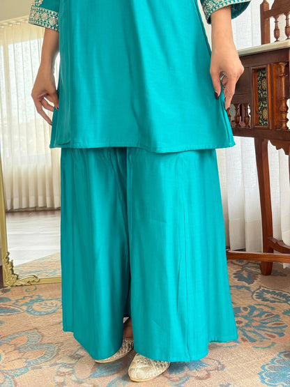 Festive Firozi Roman Silk Divider Suit with Heavy Zari Work & Cotton Lining